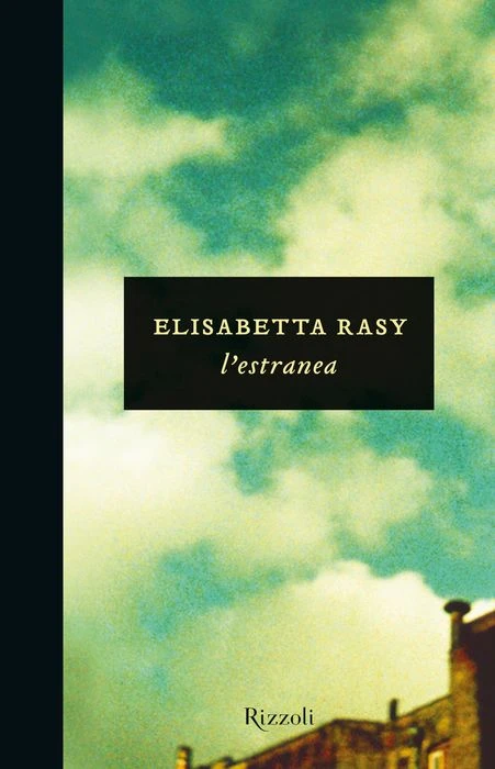 L'estranea