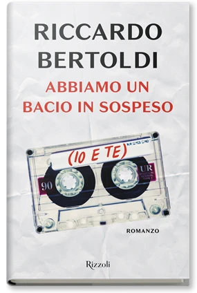 Abbiamo un bacio in sospeso (io e te)