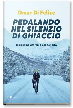Pedalando nel silenzio di ghiaccio