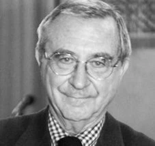 Enzo Golino